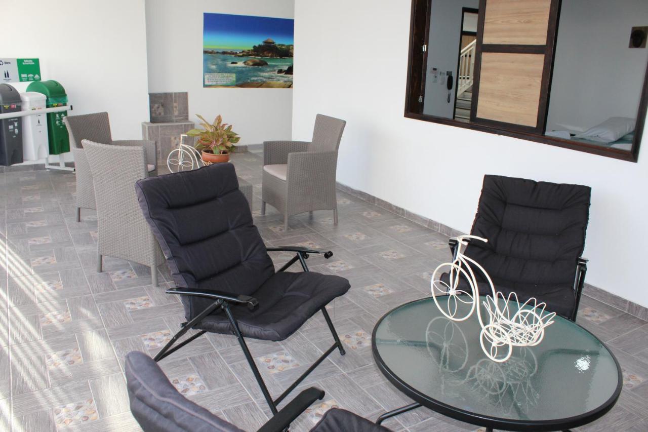 Hotel El Olimpo ซันตามาร์ตา ภายนอก รูปภาพ