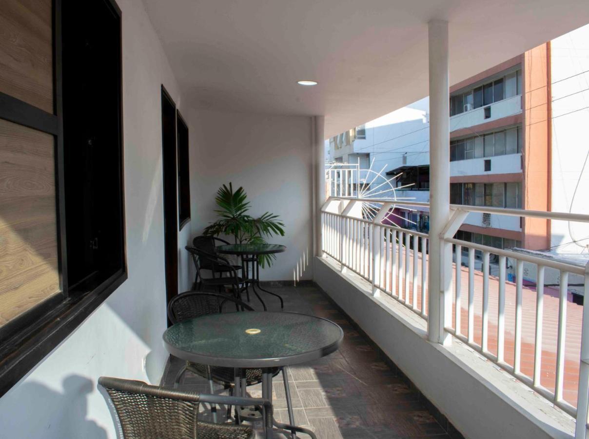 Hotel El Olimpo ซันตามาร์ตา ภายนอก รูปภาพ