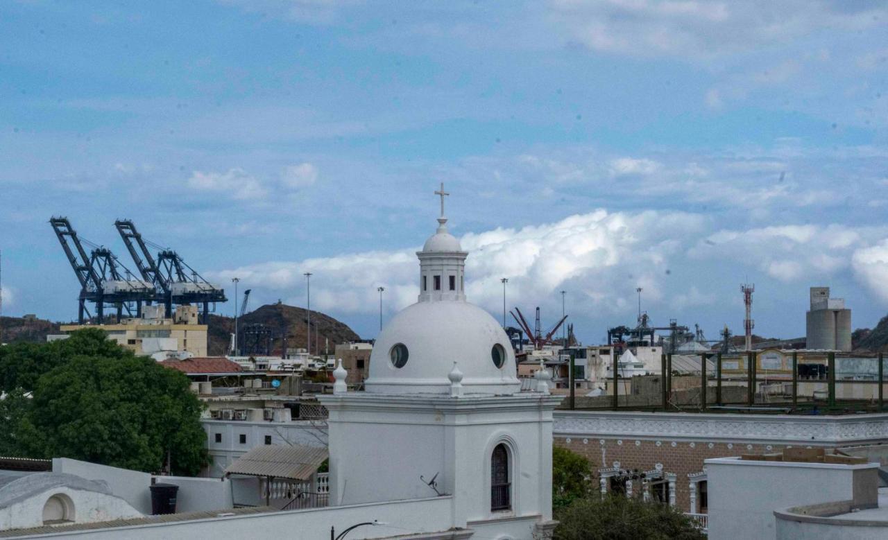 Hotel El Olimpo ซันตามาร์ตา ภายนอก รูปภาพ