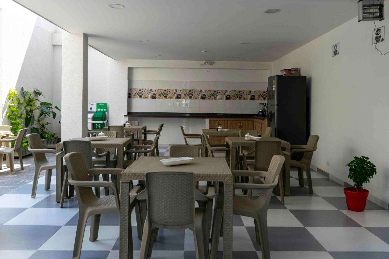 Hotel El Olimpo ซันตามาร์ตา ภายนอก รูปภาพ
