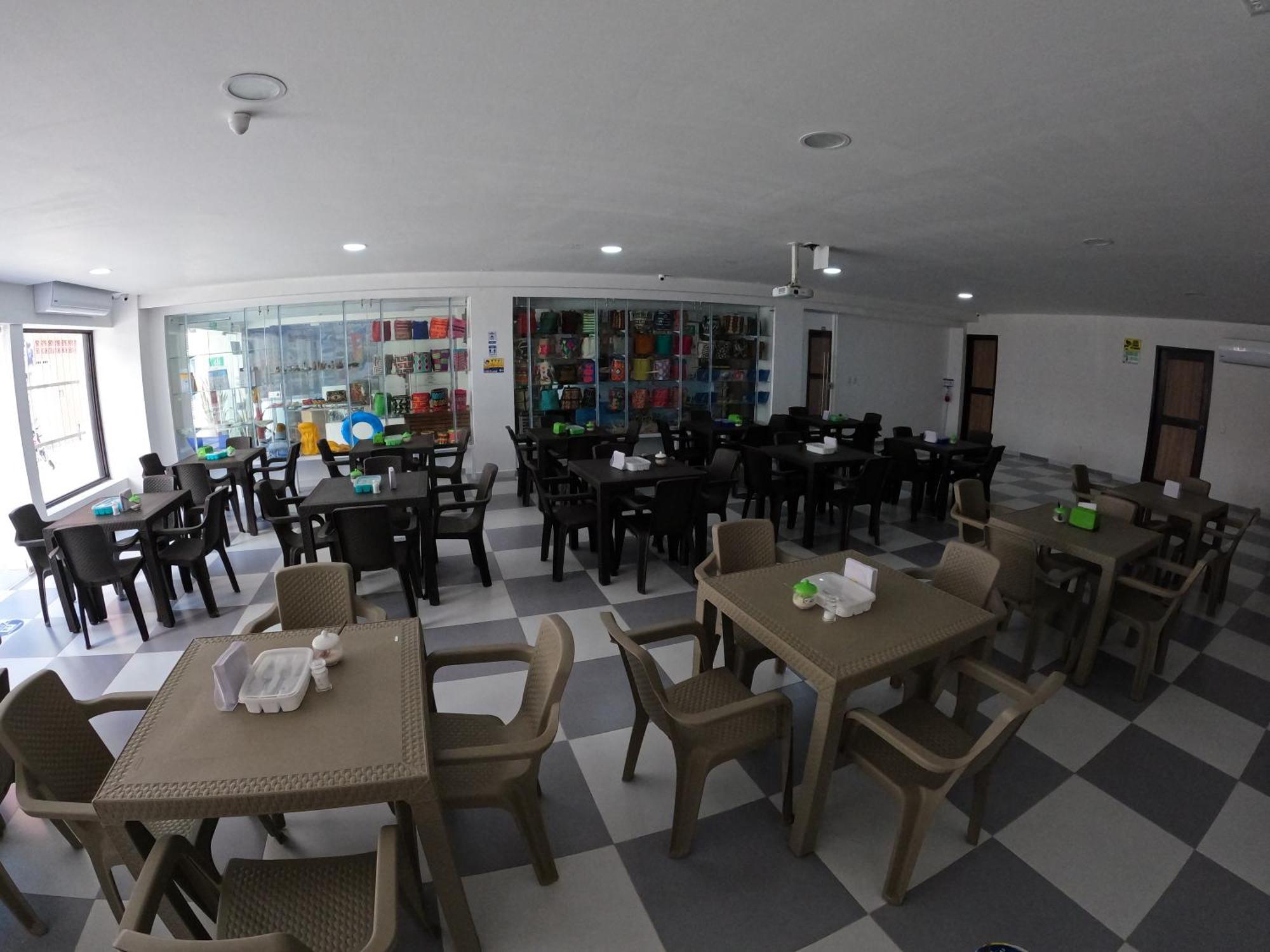 Hotel El Olimpo ซันตามาร์ตา ภายนอก รูปภาพ