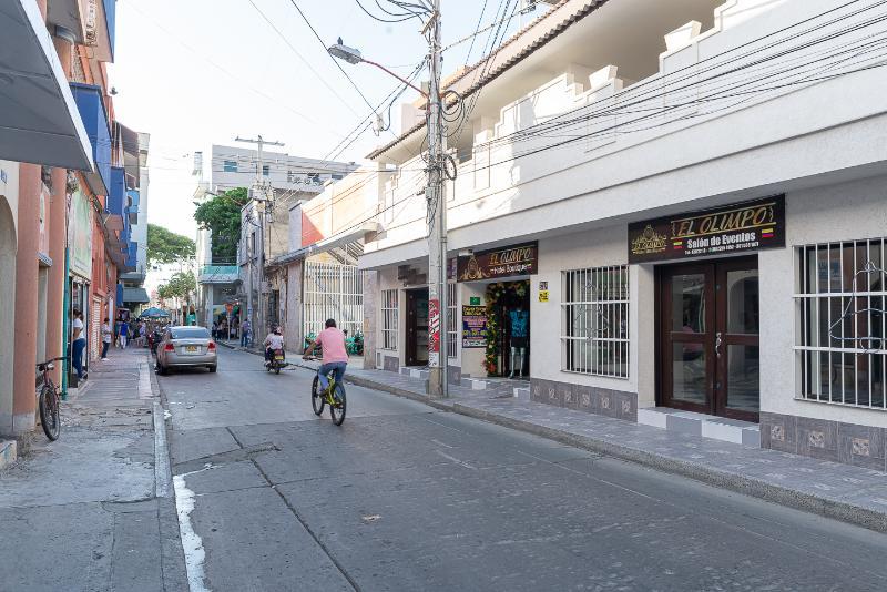 Hotel El Olimpo ซันตามาร์ตา ภายนอก รูปภาพ