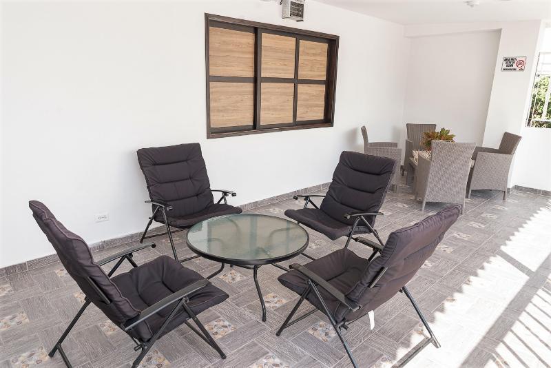 Hotel El Olimpo ซันตามาร์ตา ภายนอก รูปภาพ