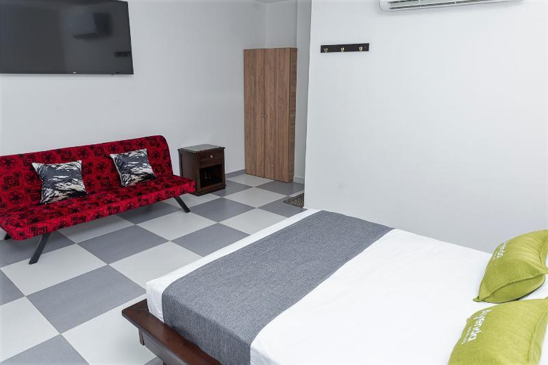 Hotel El Olimpo ซันตามาร์ตา ภายนอก รูปภาพ