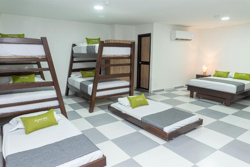 Hotel El Olimpo ซันตามาร์ตา ภายนอก รูปภาพ